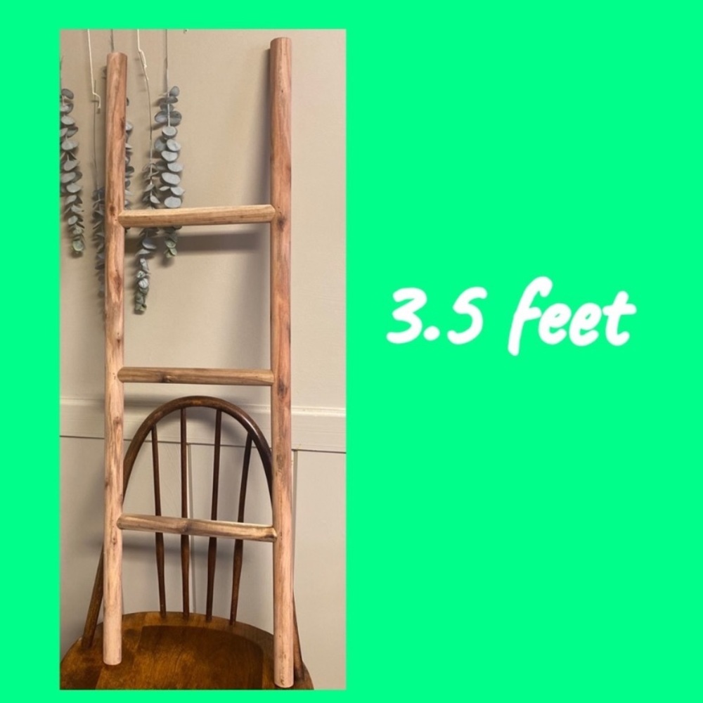 HAND-CRAFTED FARMHOUSE BLANKET LADDER